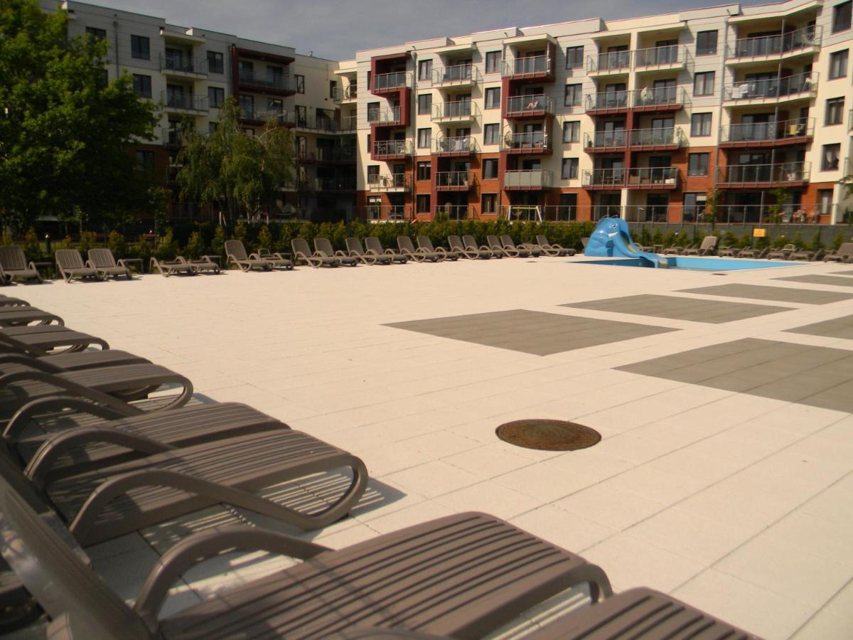Apartamento Apartament Z Basenem Laura Polanki Park Kołobrzeg Exterior foto