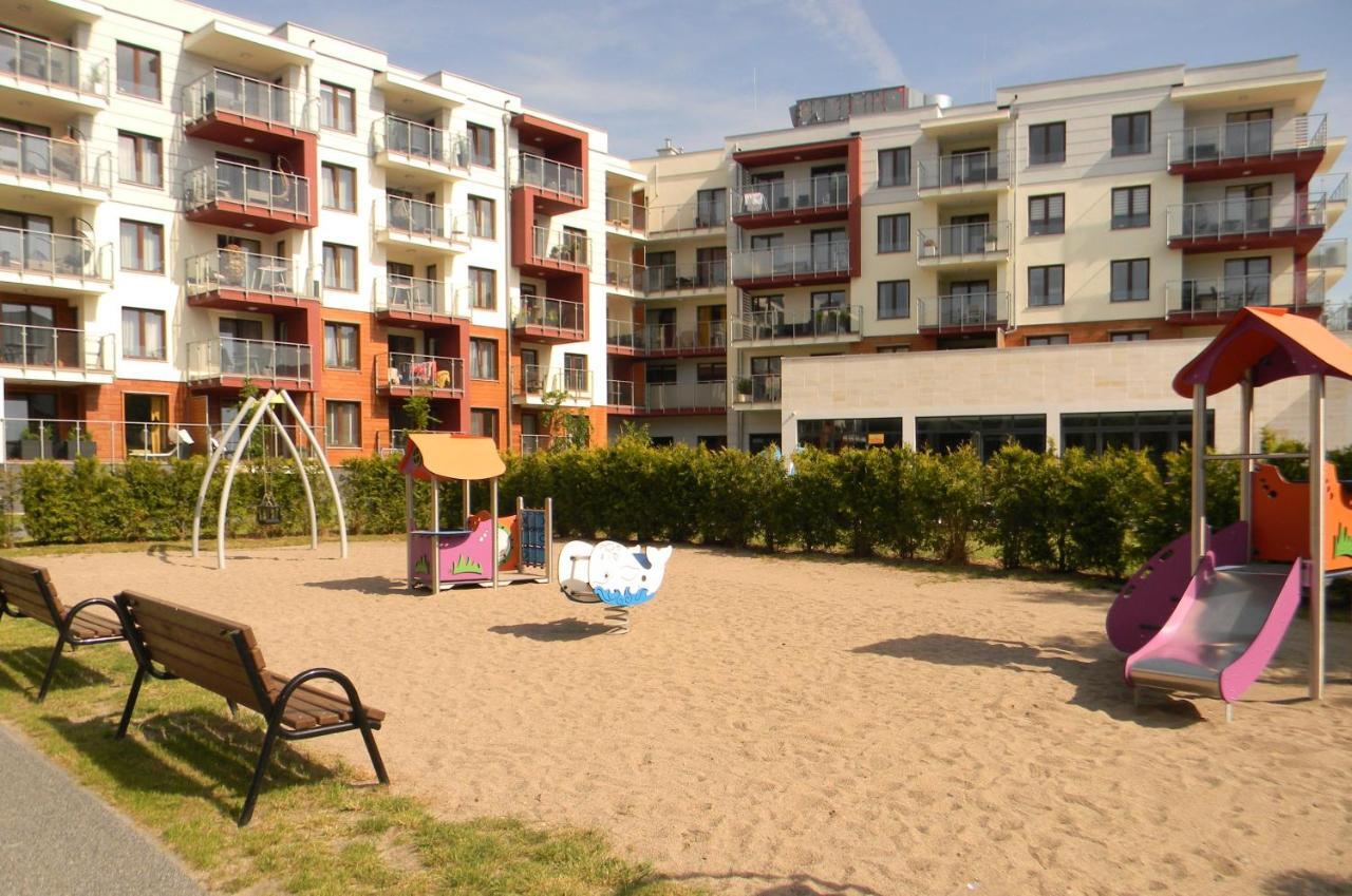 Apartamento Apartament Z Basenem Laura Polanki Park Kołobrzeg Exterior foto